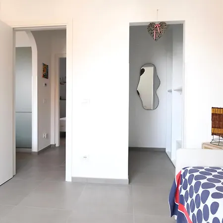 La Finestra Blu Varazze