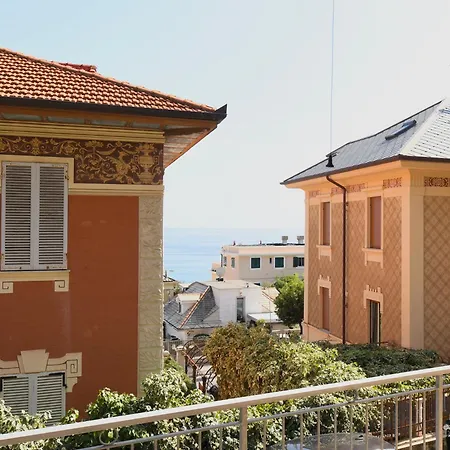 La Finestra Blu * Varazze